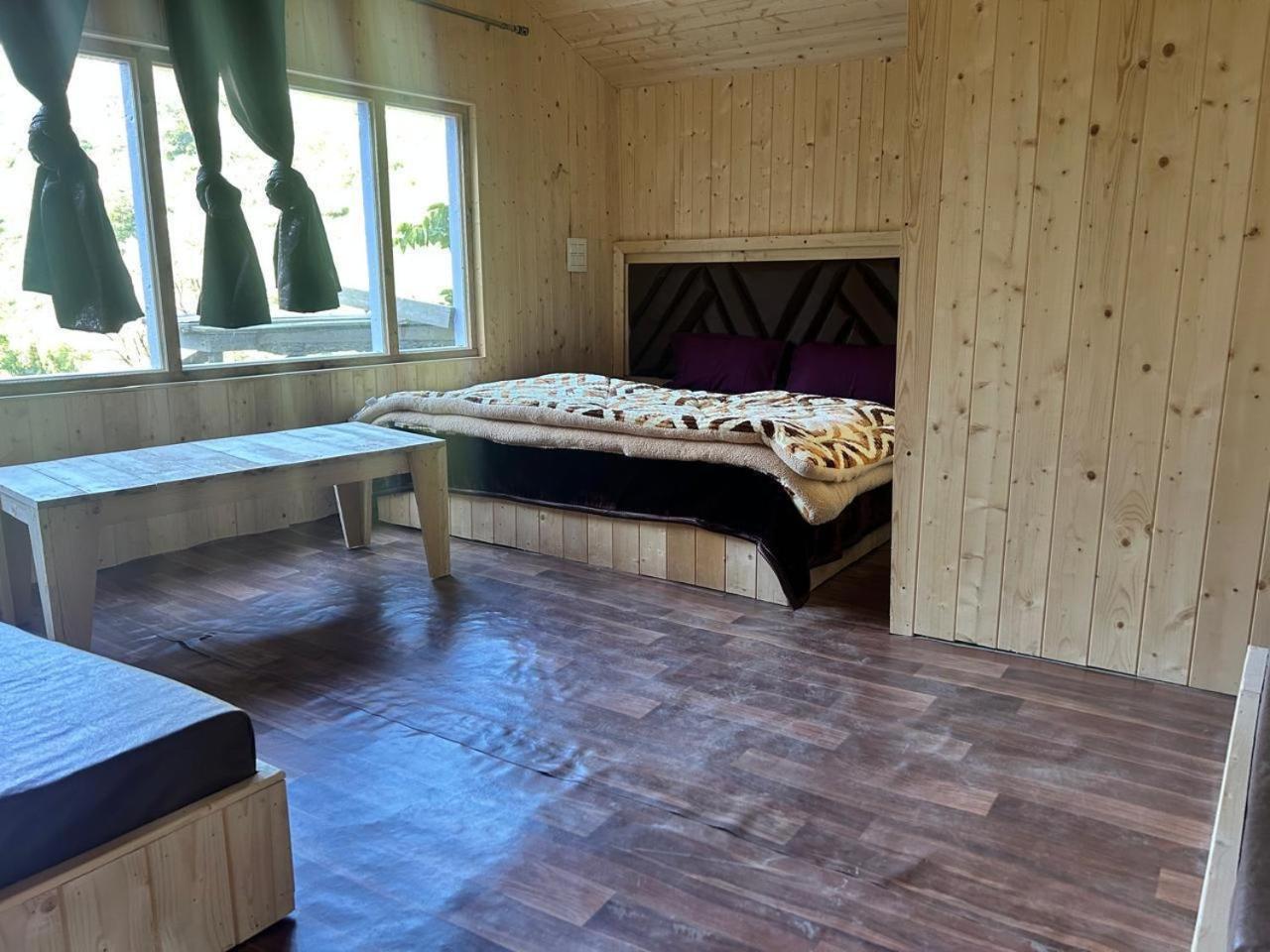 Lord Shiva Dimension Hotel Tosh Bagian luar foto